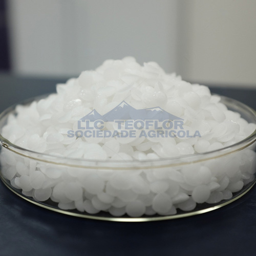 Agri Grade Potassium Hydroxide (KOH) Regulating Plant Water Balance